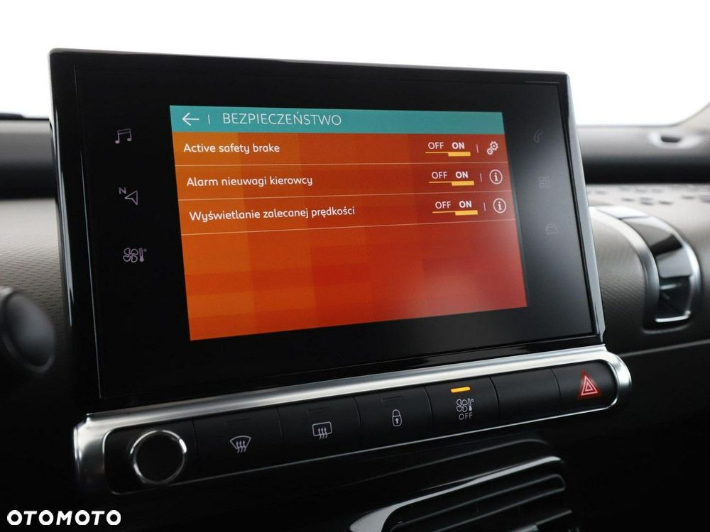 Citroën C4 Cactus 1.2 PureTech Shine S&S EAT6 - 29