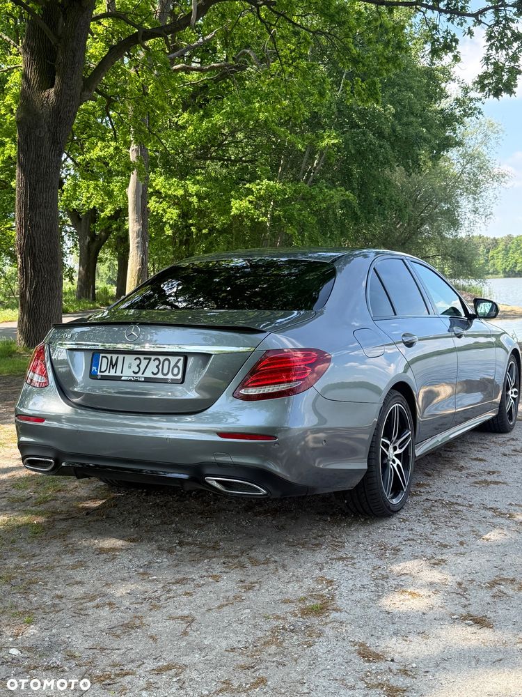 Mercedes-Benz Klasa E 220 d 9G-TRONIC - 9