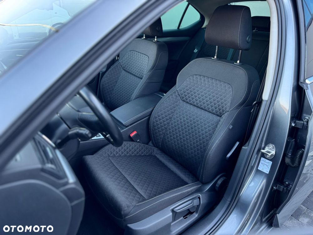 Skoda Superb 2.0 TDI SCR Ambition DSG - 17