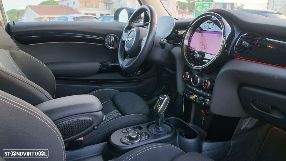 MINI 3 Portas Cooper SE Classic - 15