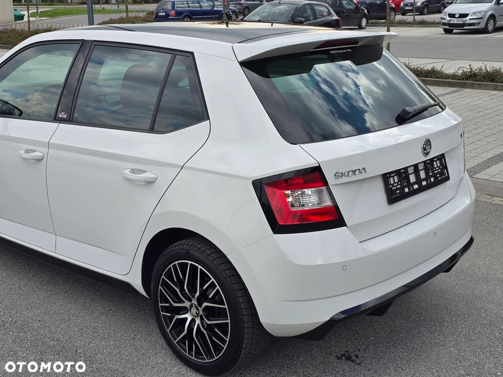 Skoda Fabia 1.0 TSI Monte Carlo - 23