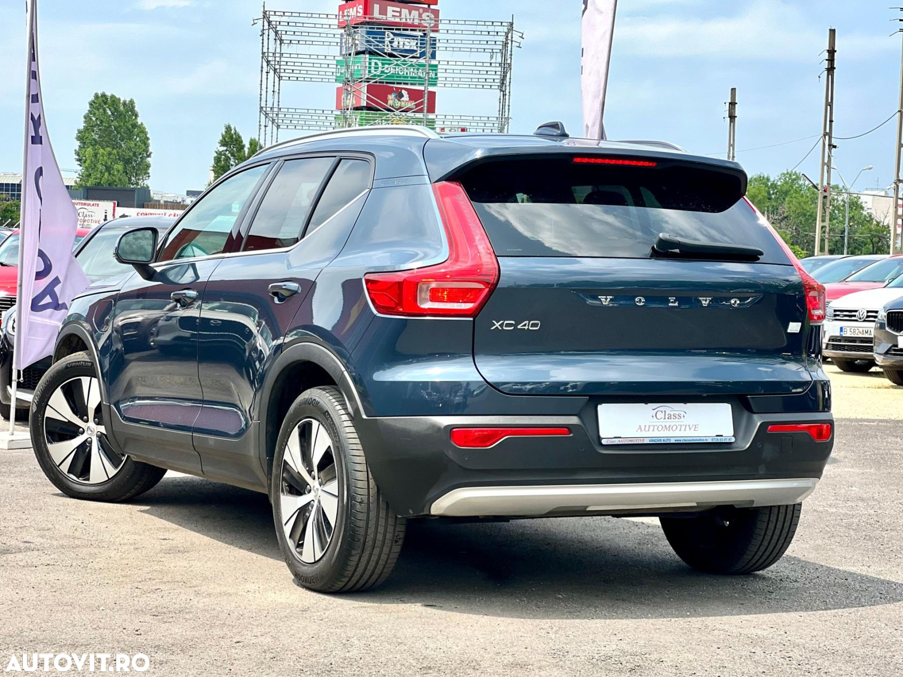 Volvo XC 40 Recharge T4 Twin Engine AT7 Inscription Expression - 7