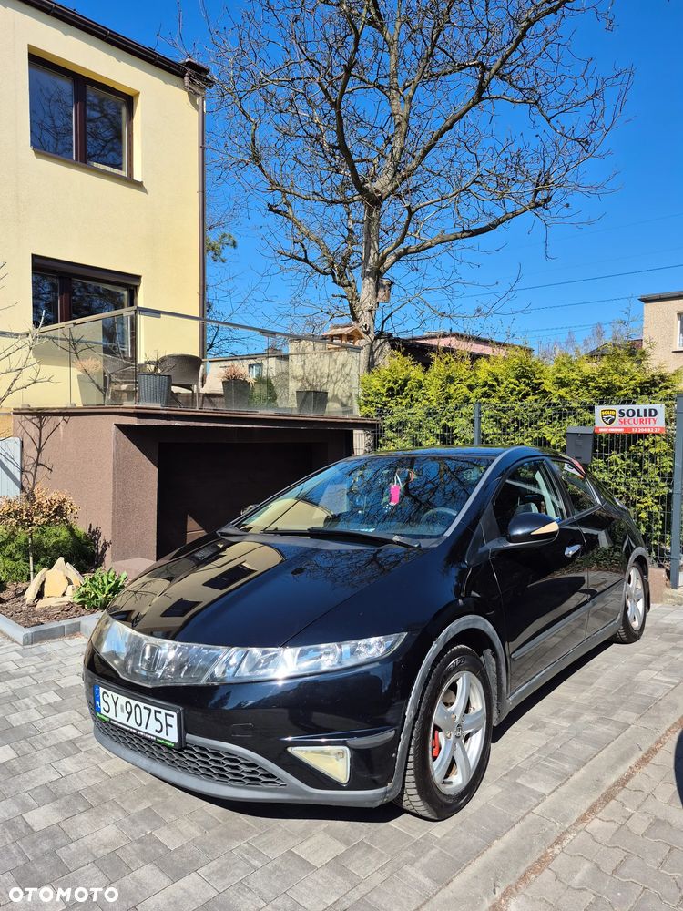 Honda Civic 1.8 Comfort - 1