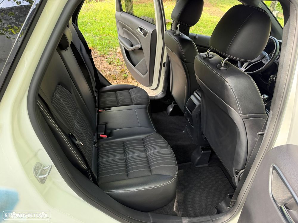 Mercedes-Benz B 200 CDI BlueEFFICIENCY - 17