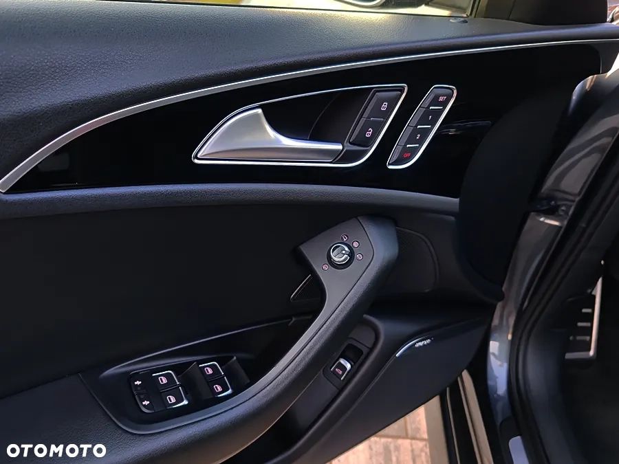 Audi A6 Avant 3.0 TDI S tronic - 29