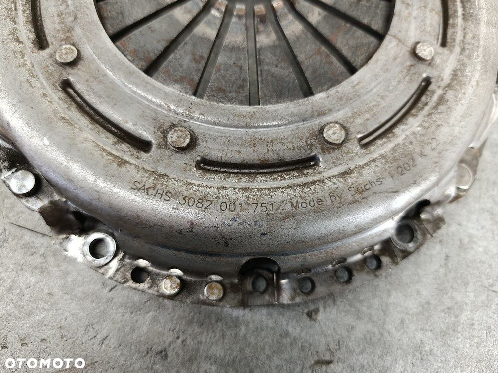 KOŁO DWUMASOWE KOMPLETNE VOLVO V50 2294000111 3082001751 GGV-30  000039 - 10