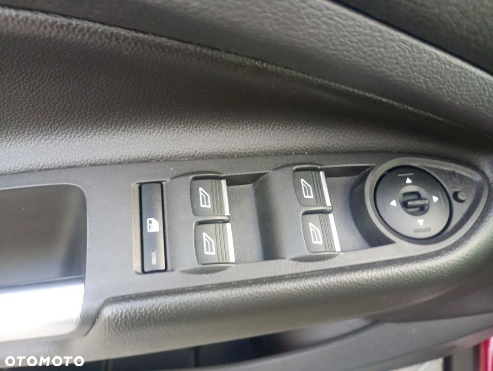 Ford Kuga 2.0 TDCi 4WD Titanium - 28