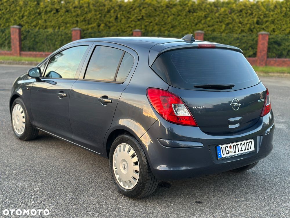 Opel Corsa 1.0 12V Cosmo - 13