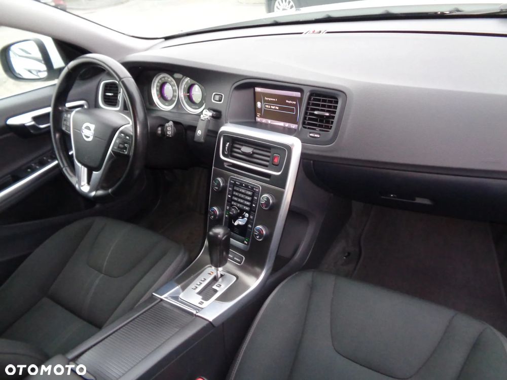 Volvo V60 - 19