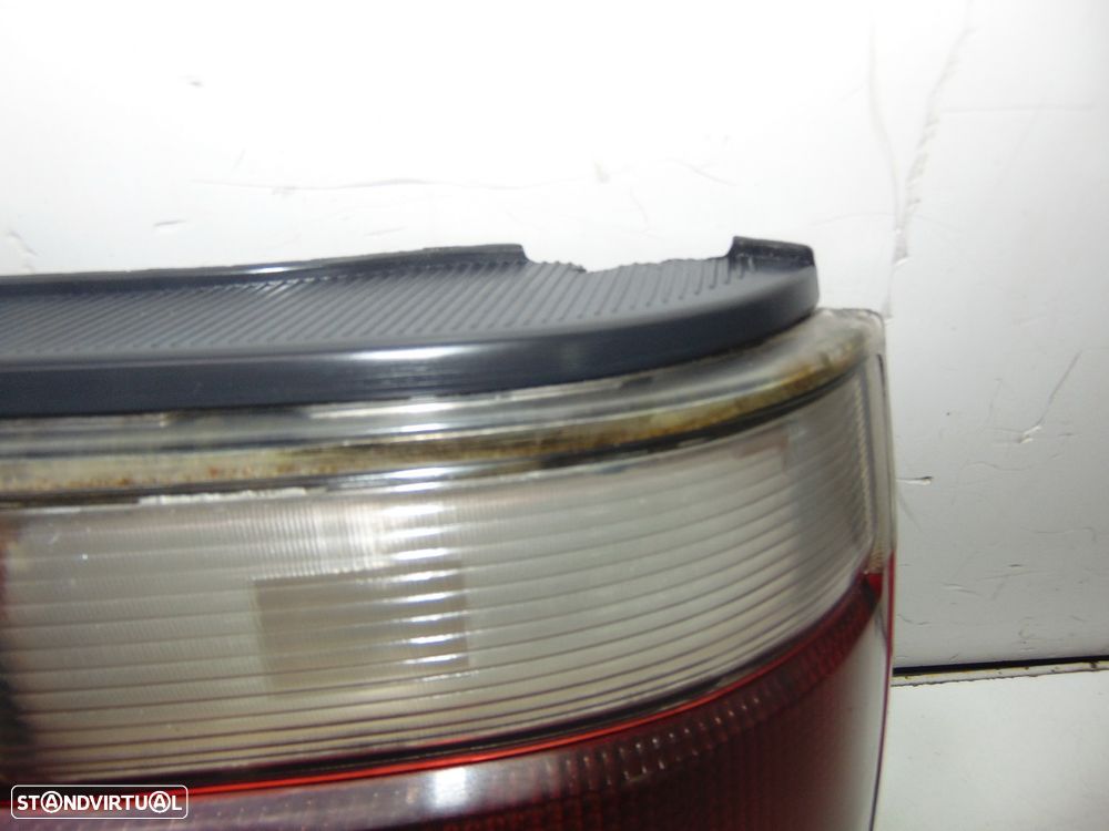 Toyota corolla  farolins - 4