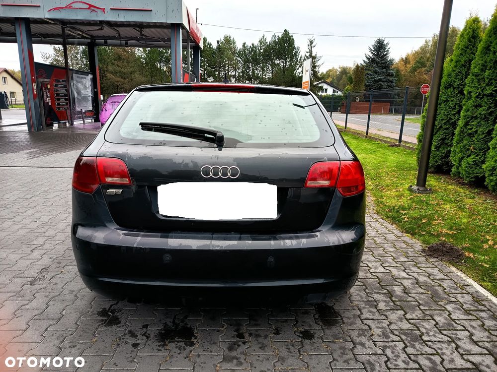 Audi A3 Sportback - 6