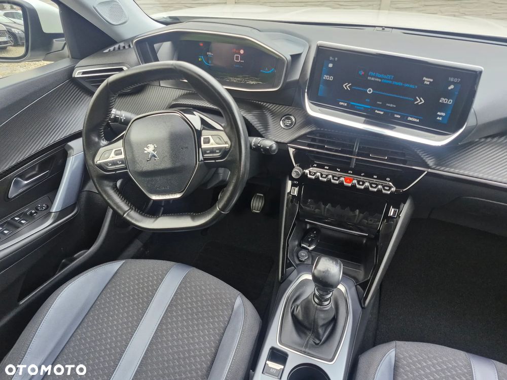 Peugeot 2008 BlueHDi 110 Allure Pack - 33