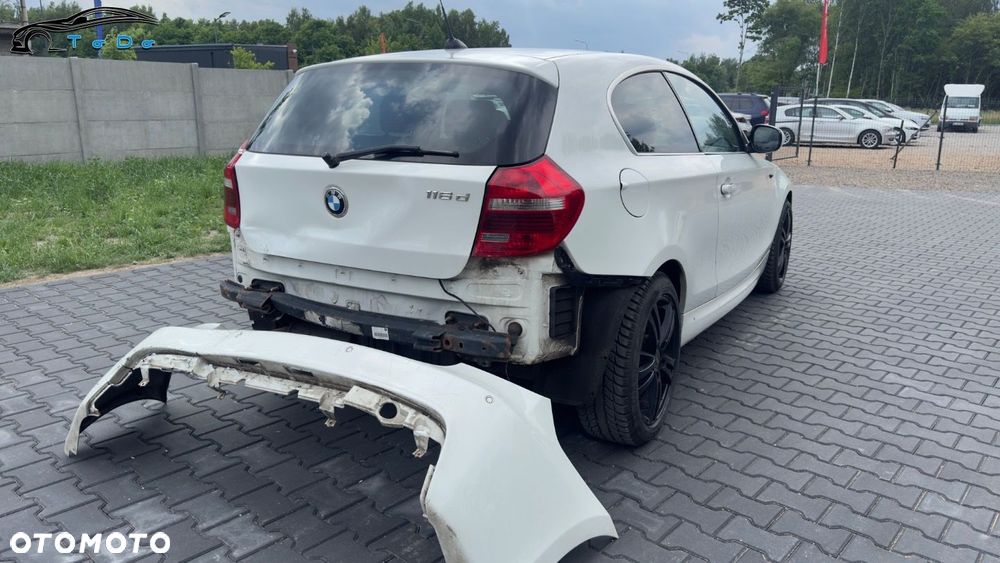BMW Seria 1 118d DPF Edition Sport - 12