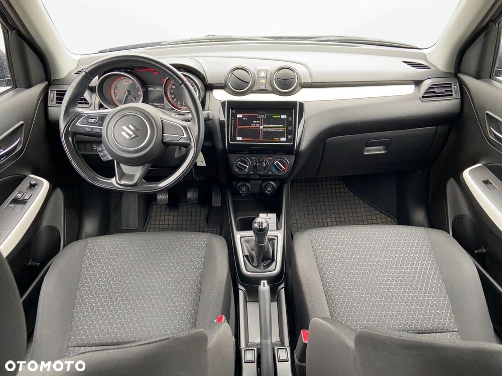 Suzuki Swift - 12