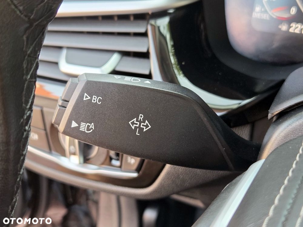 BMW Seria 5 - 24