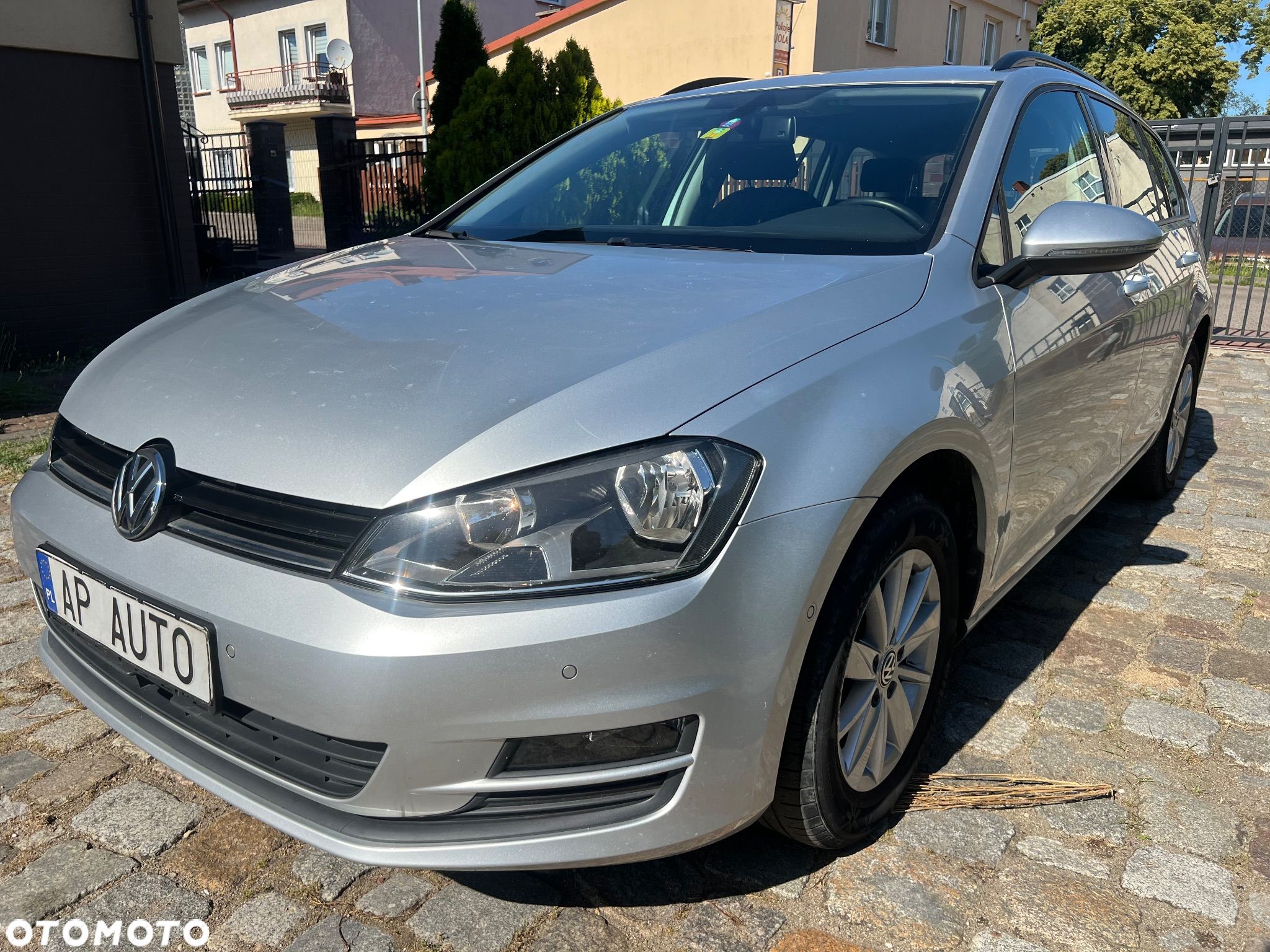 Volkswagen Golf 1.6 BlueTDI Comfortline - 1