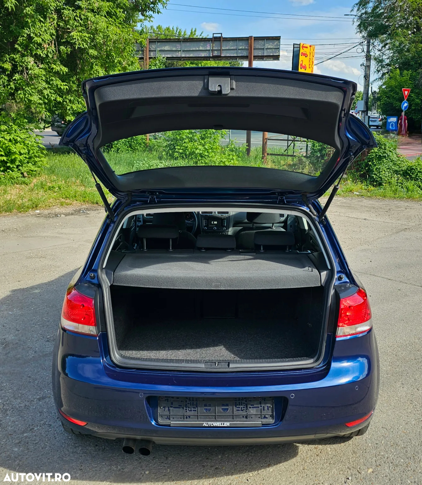 Volkswagen Golf 1.4 TSI Team - 11