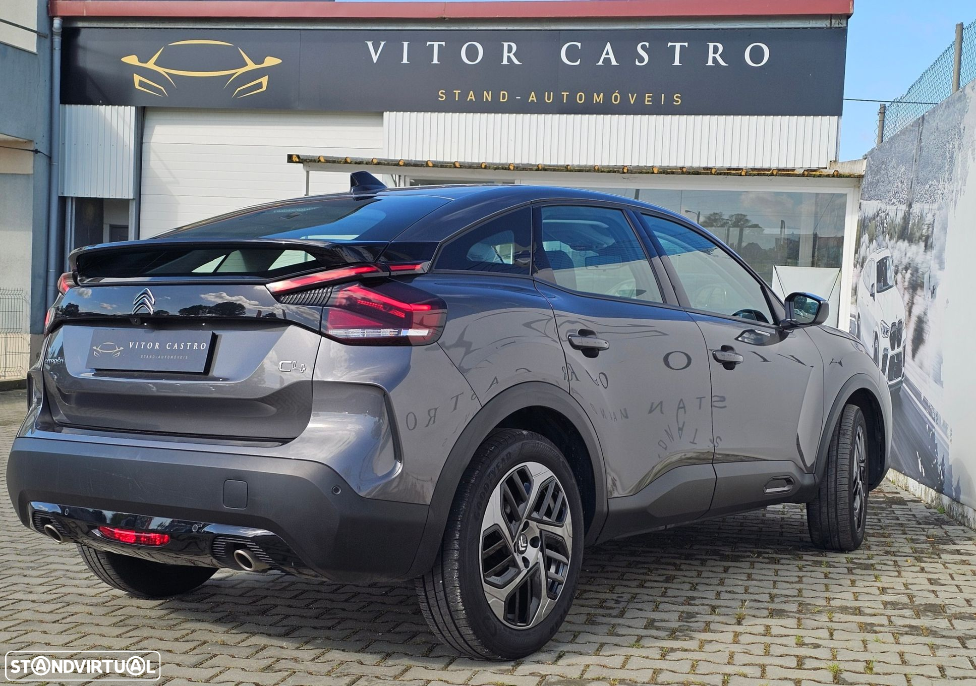 Citroën C4 1.2 PureTech Plus EAT8 - 6