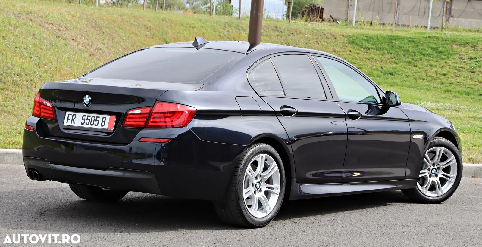 BMW Seria 5 520d - 11