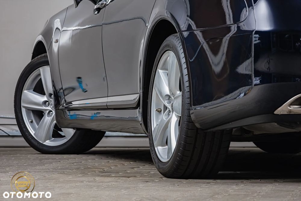 Lexus LS - 6