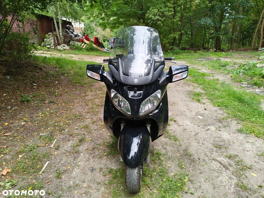 Suzuki Burgman - 1