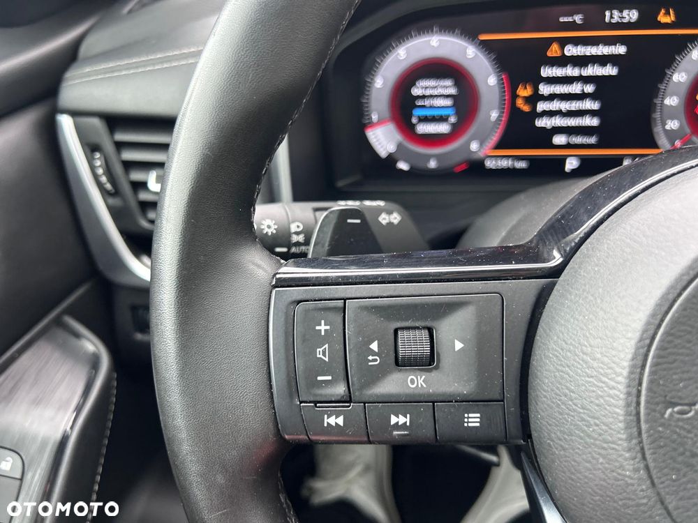 Nissan Qashqai 1.3 DIG-T MHEV N-Connecta Xtronic - 16