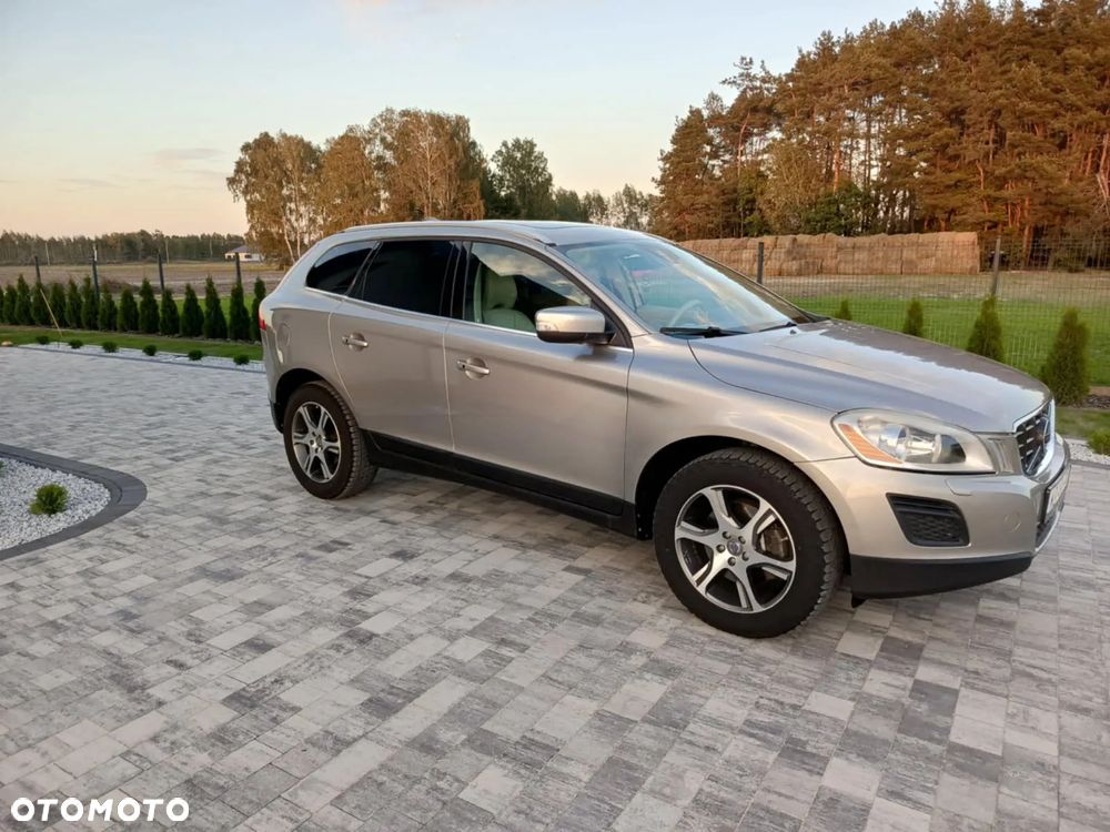 Volvo XC 60 T6 AWD Summum - 6