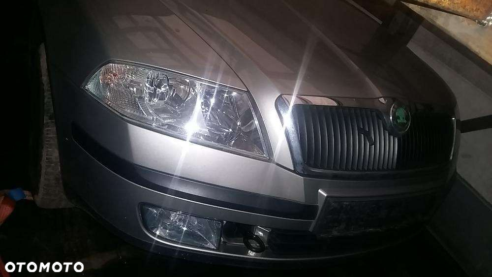 Na części Skoda Octavia II 9202 Silnik Skrzynia Maska Zderzak Drzwi Klapa Szyba - 2