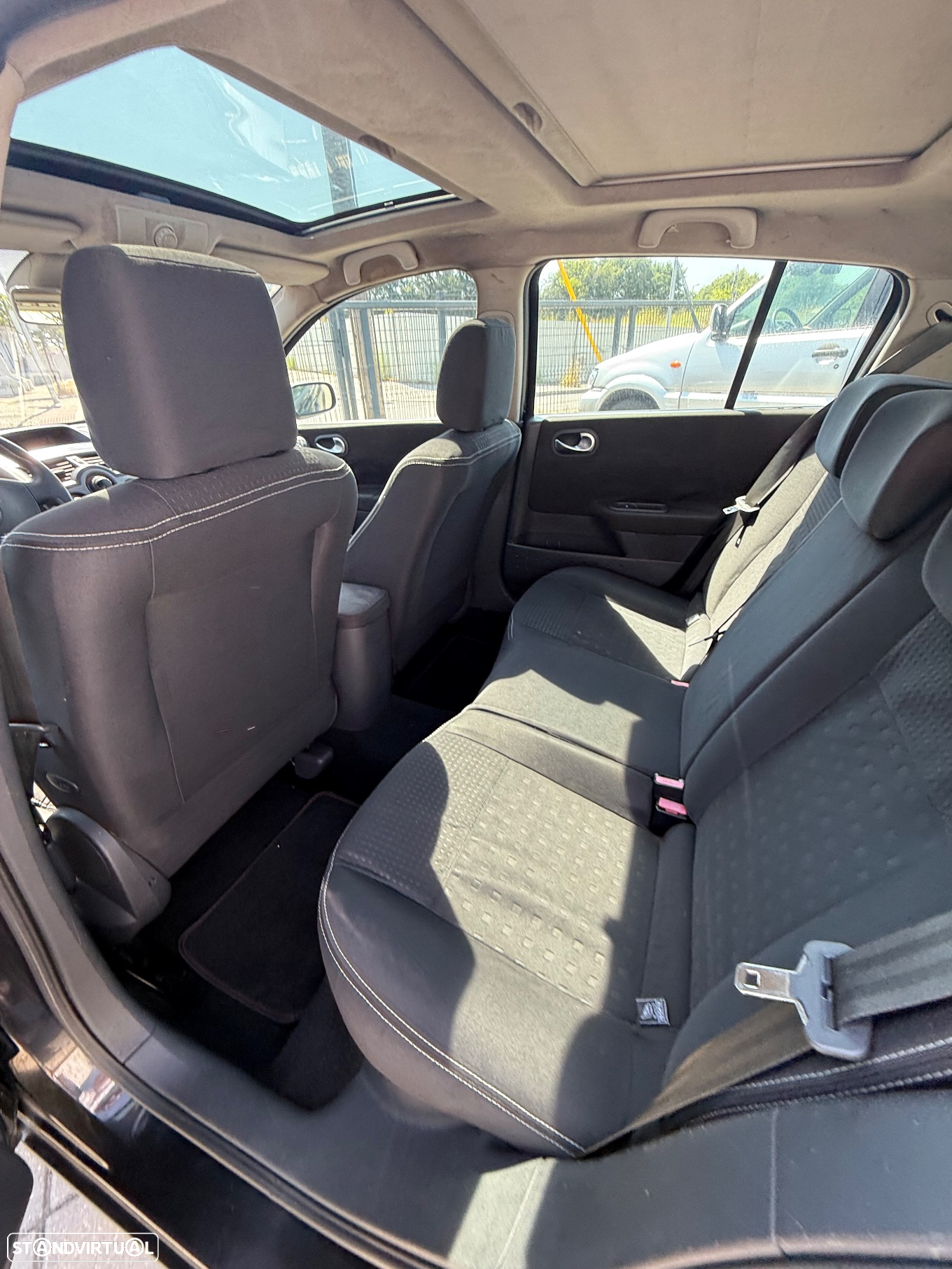 Renault Mégane 1.5 dCi Dynamique - 17