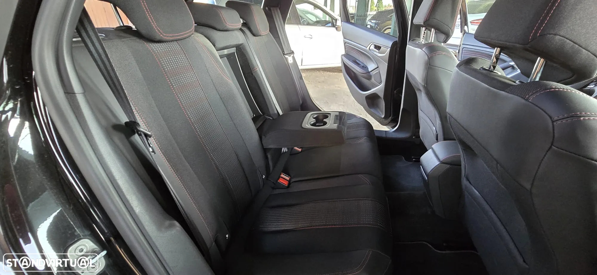 Peugeot 308 SW 1.5 BlueHDi GT Line EAT8 - 34