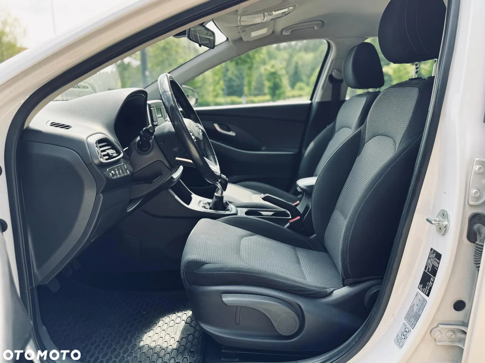 Hyundai i30 1.6 D Comfort - 15