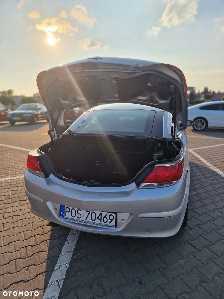 Opel Astra 1.6 Enjoy - 14