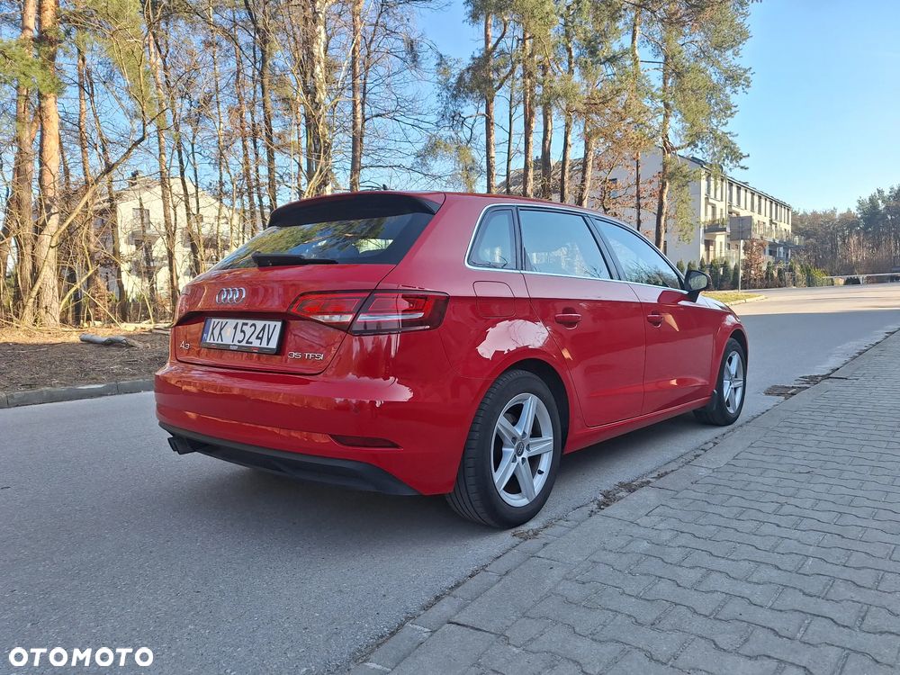 Audi A3 Sportback 35 TFSI S tronic - 6