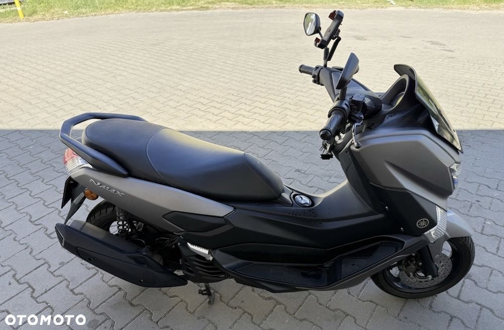 Yamaha NMAX - 3