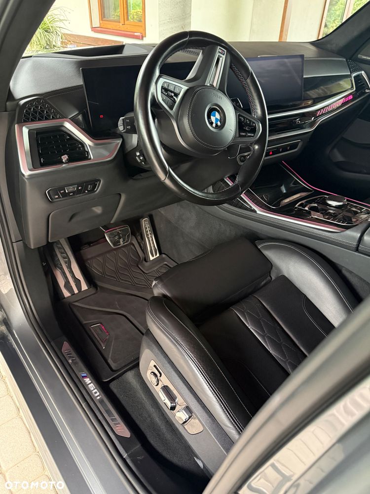 BMW X7 M60i xDrive mHEV sport - 16