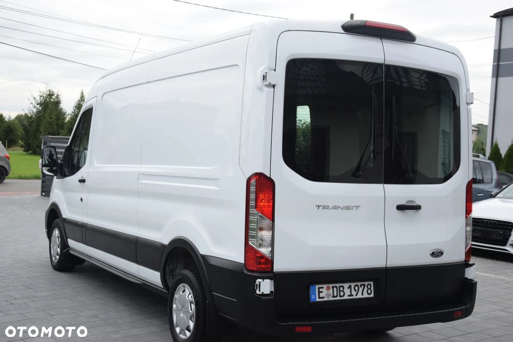 Ford Transit - 23