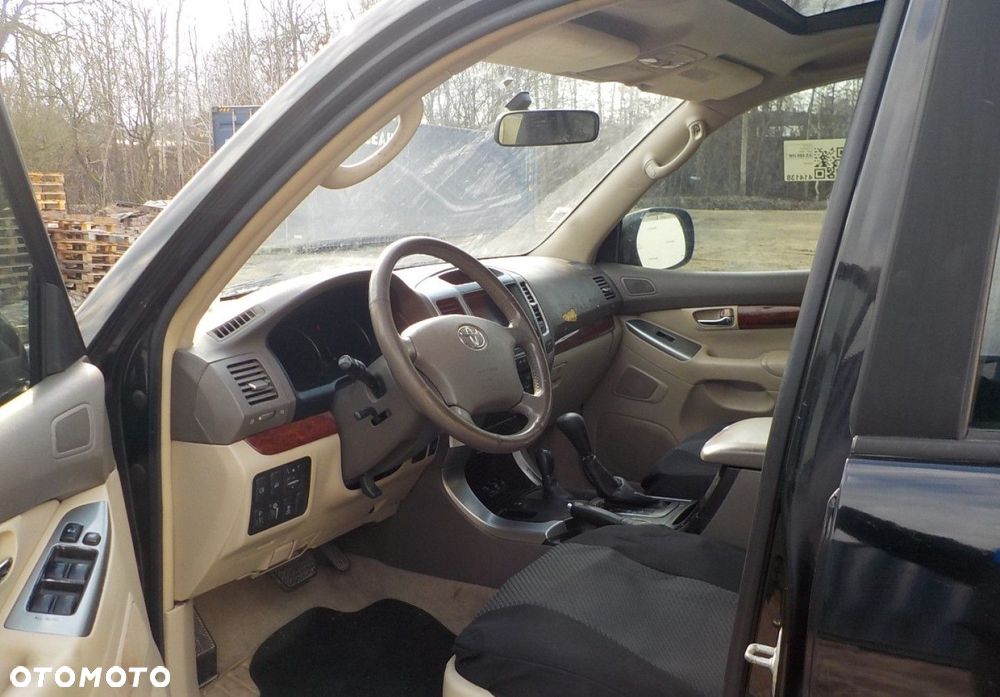 Toyota Land Cruiser - 31