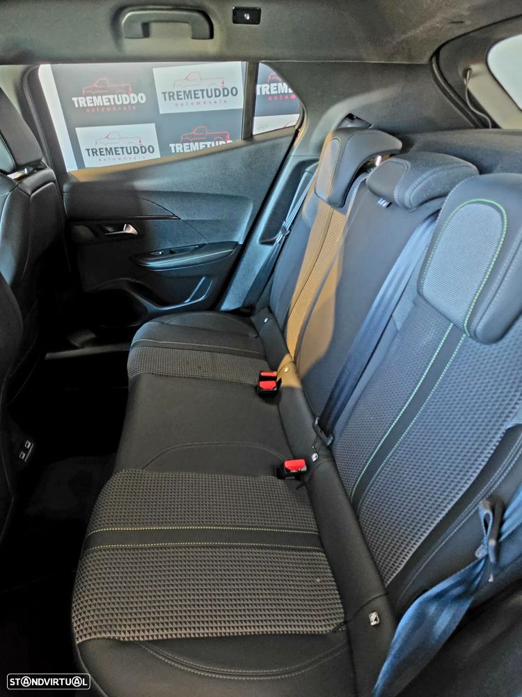 Peugeot e-2008 GT - 15