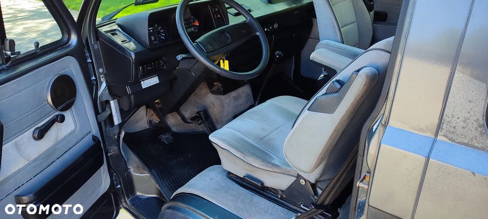 Volkswagen T3 Vanagon Westfalia - 13