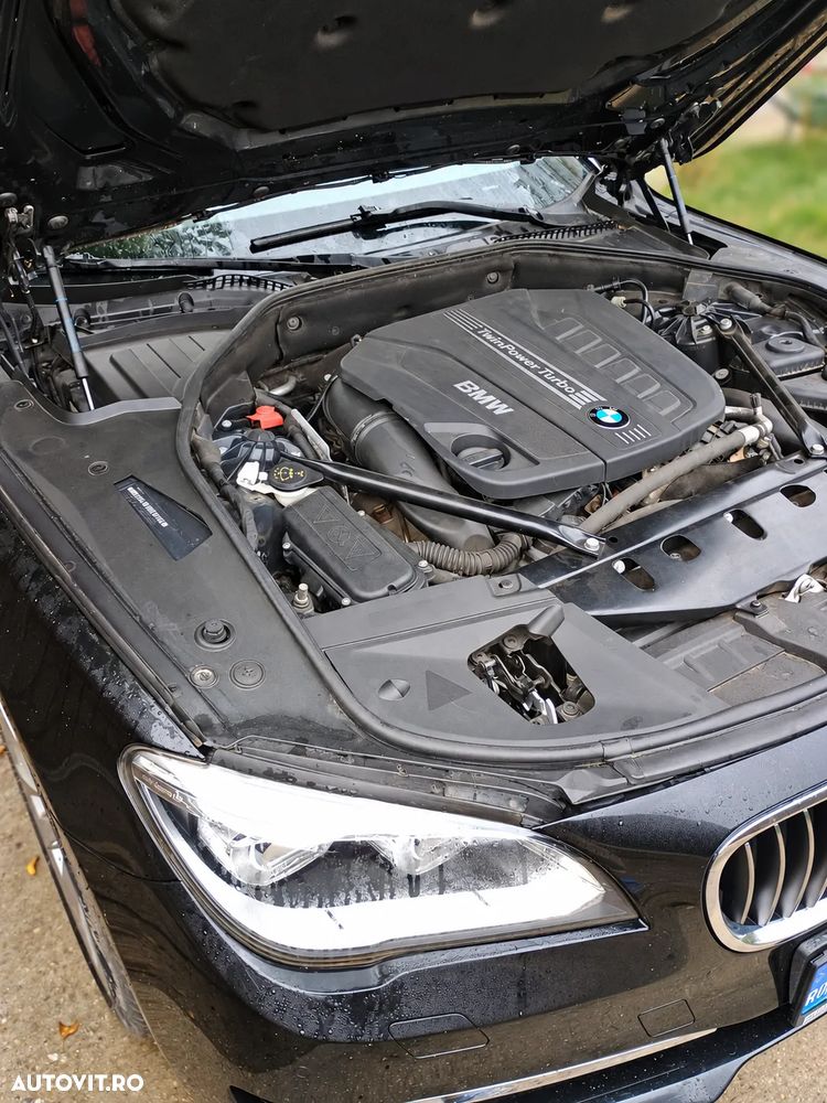 BMW Seria 7 - 20