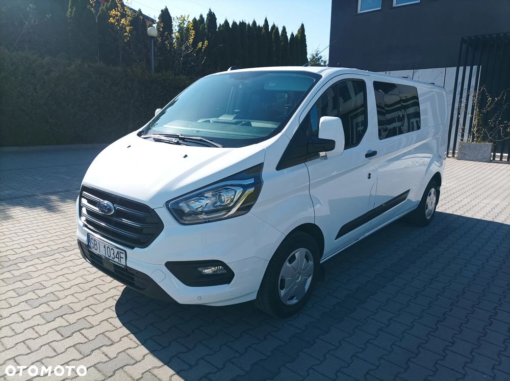 Ford TRANSIT CUSTOM - 2