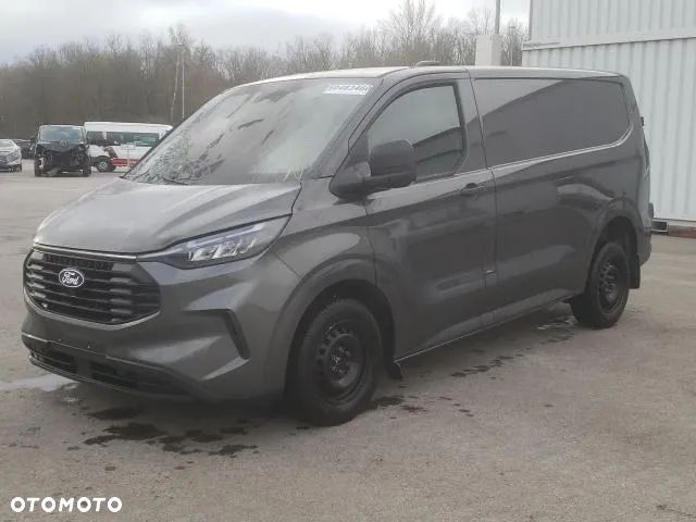 Ford CUSTOM - 1