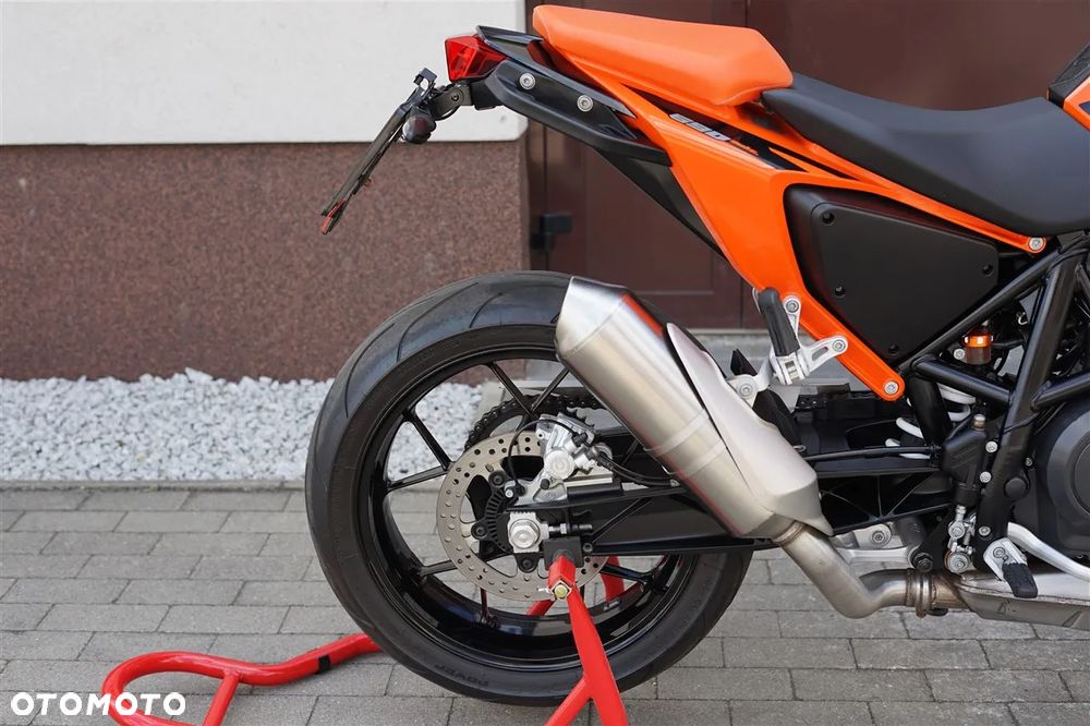 KTM Duke - 4
