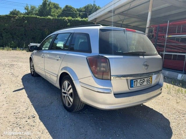 Opel Astra 1.7 CDTI Cosmo - 9