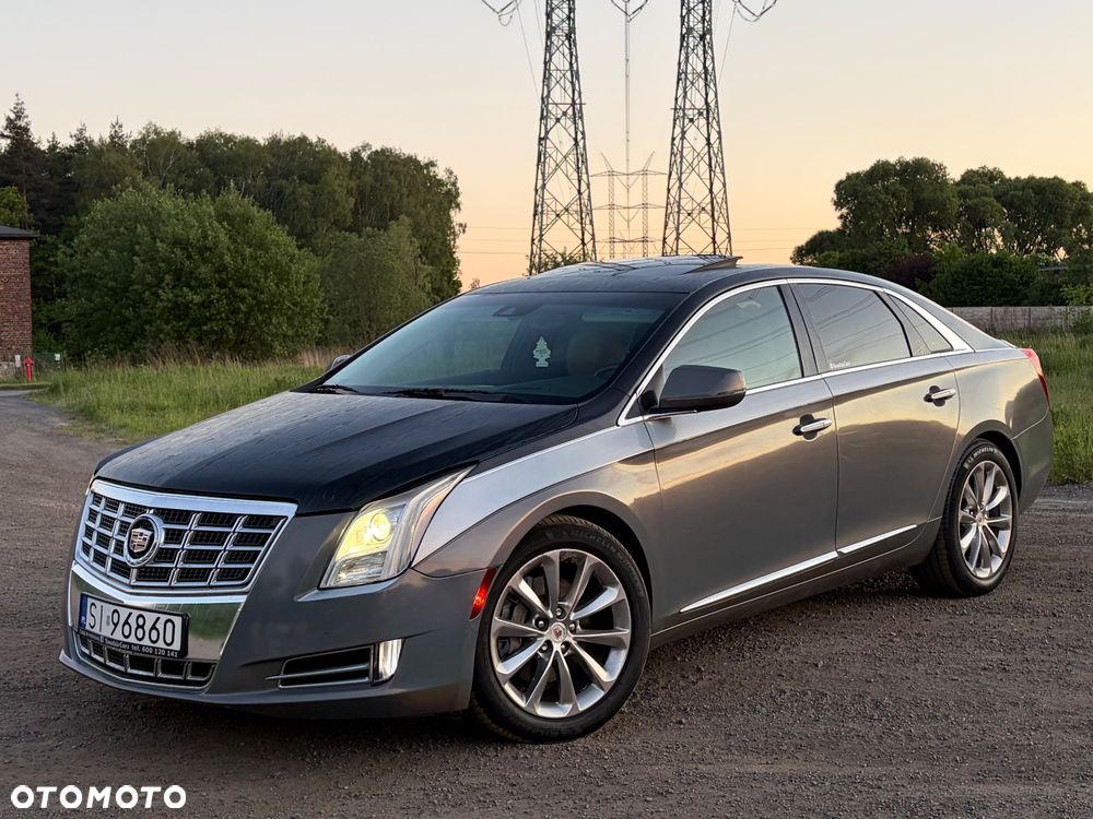 Cadillac XTS - 1