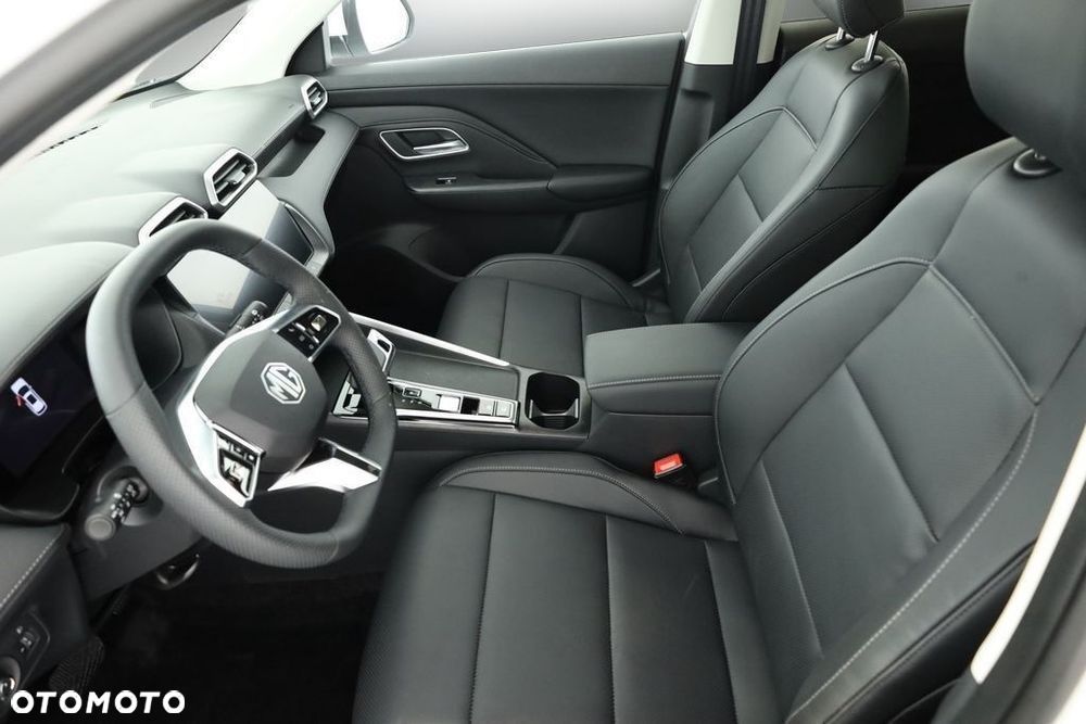MG ZS 1.5 HEV+ Exclusive - 11