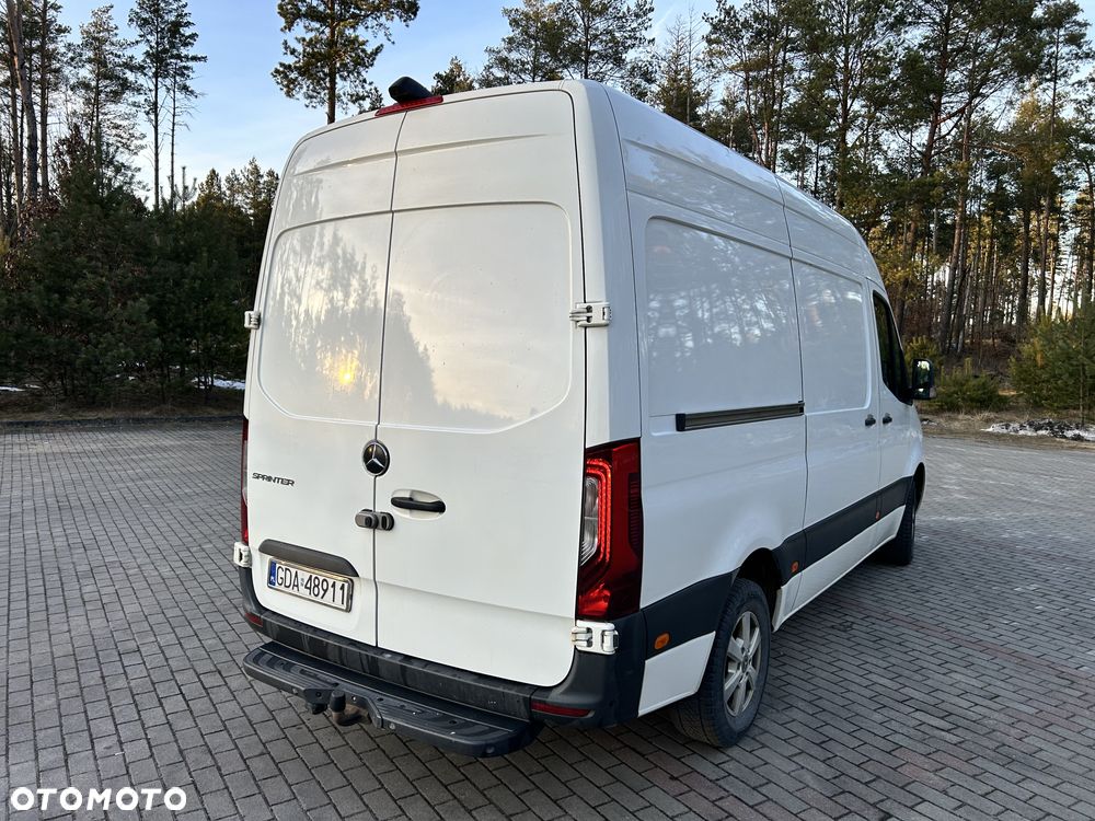 Mercedes-Benz SPRINTER - 5
