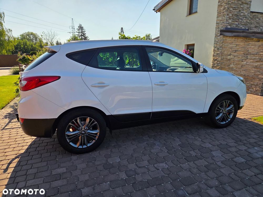 Hyundai ix35 blue 1.6 2WD Finale Gold - 11