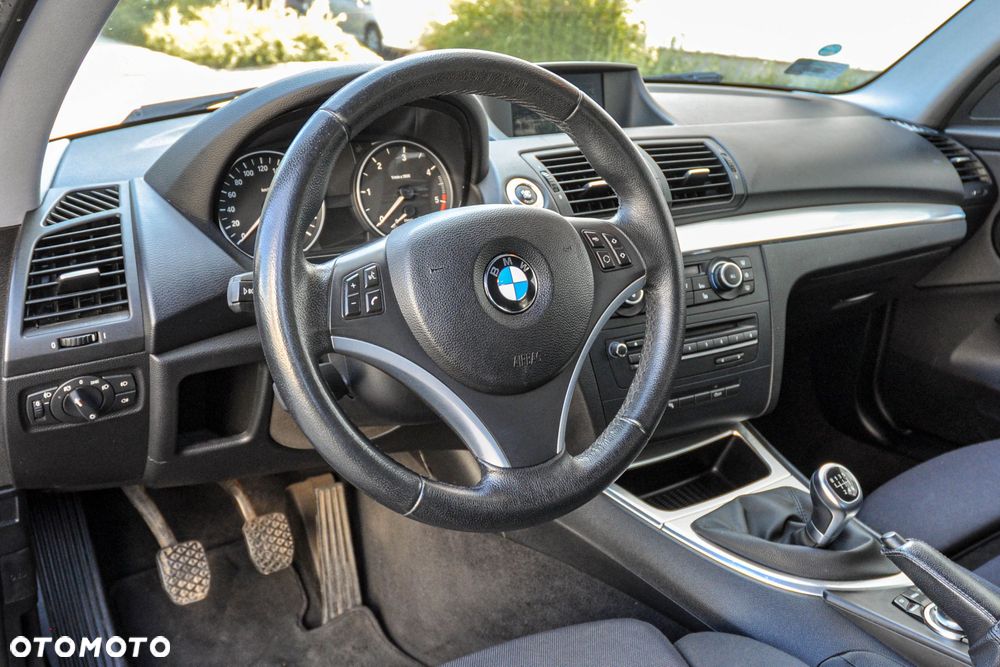 BMW Seria 1 - 9