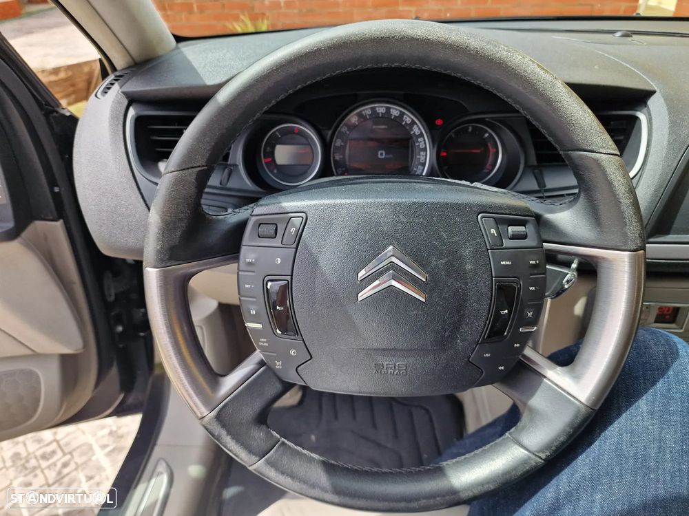 Citroën C5 2.0 HDi Exclusive - 10